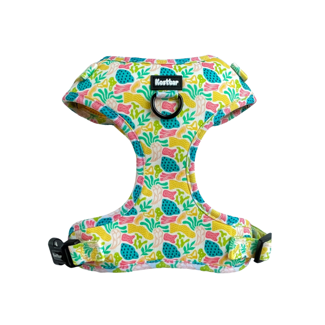 Soft neoprene Bubble Gum harness, adjustable and breathable for pets - Kostbar Pet Club
